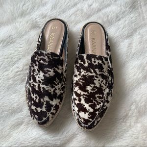Kaanas Animal Print Mules